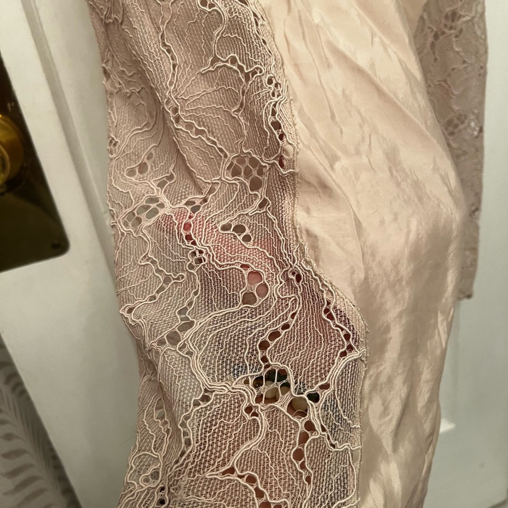 H&M Light Pink Pants with Lace Detail - Picture 2 of 4